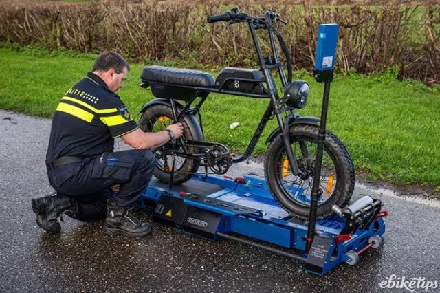 Dutch seize huge shipment of illegal 'fatbikes' that qualify as mopeds